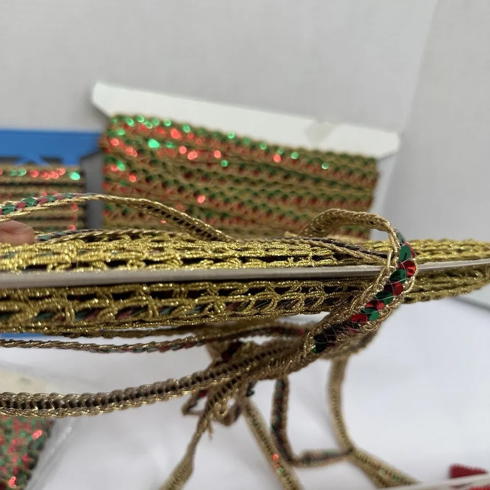 100+ Yards Sequin Trim Lot Christmas Gold Red Green Lace Sewing Costume Craft